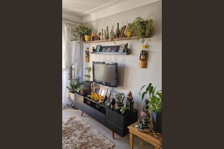 Sala de apartamento à venda com 2 quartos, 69m² em Jardim Itapeva, São Paulo