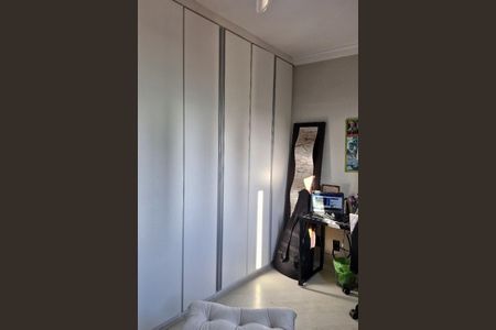 Apartamento à venda com 69m², 2 quartos e 1 vaga Apartamento à venda com 69m², 2 quartos e 1 vagaQuarto