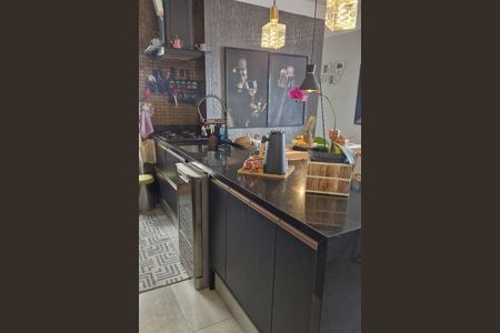 Apartamento à venda com 69m², 2 quartos e 1 vaga Apartamento à venda com 69m², 2 quartos e 1 vagaCozinha