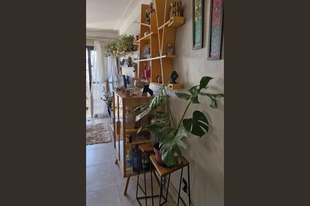 Apartamento à venda com 69m², 2 quartos e 1 vaga Apartamento à venda com 69m², 2 quartos e 1 vagaSala