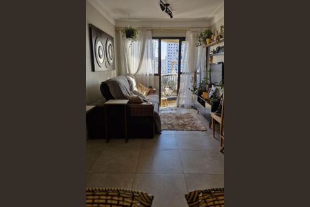 Sala de apartamento à venda com 2 quartos, 69m² em Jardim Itapeva, São Paulo