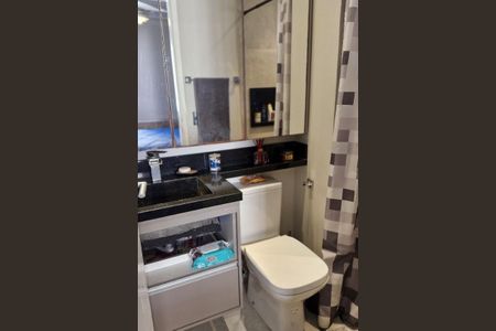 Apartamento à venda com 69m², 2 quartos e 1 vaga Apartamento à venda com 69m², 2 quartos e 1 vagaBanheiro