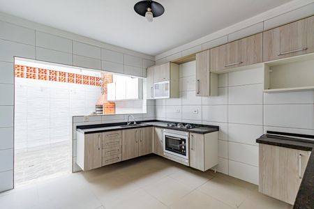 Casa para alugar com 155m², 3 quartos e 2 vagasCozinha