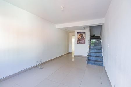Casa para alugar com 155m², 3 quartos e 2 vagasSala 1