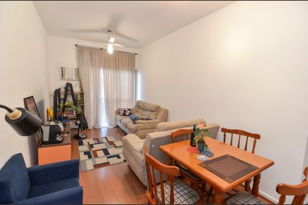 Sala de apartamento para alugar com 1 quarto, 62m² em Tijuca, Rio de Janeiro