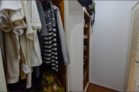 Apartamento para alugar com 62m², 1 quarto e 1 vaga Apartamento para alugar com 62m², 1 quarto e 1 vagaCloset do Quarto