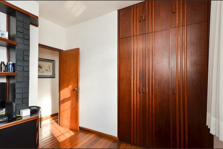 Apartamento à venda com 194m², 3 quartos e 2 vagas