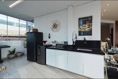 Apartamento à venda com 194m², 3 quartos e 2 vagas