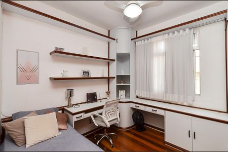 Apartamento à venda com 194m², 3 quartos e 2 vagas
