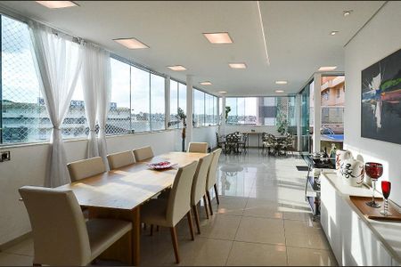 Apartamento à venda com 194m², 3 quartos e 2 vagas Apartamento à venda com 194m², 3 quartos e 2 vagasFoto 24