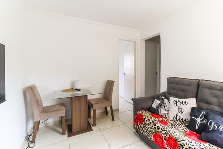 Sala de apartamento para alugar com 2 quartos, 42m² em Jardim Pedra Branca, São Paulo