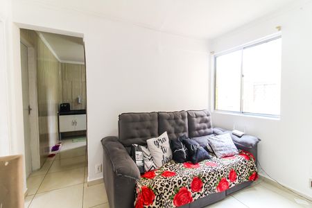 Sala de apartamento para alugar com 2 quartos, 42m² em Jardim Pedra Branca, São Paulo