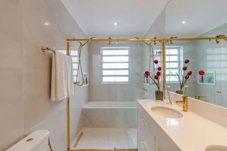 Foto 03 de casa à venda com 4 quartos, 350m² em Paraíso, São Paulo