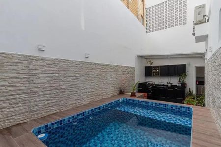 Casa à venda com 350m², 4 quartos e 3 vagas Casa à venda com 350m², 4 quartos e 3 vagasFoto 22