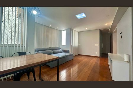 Apartamento à venda com 2 quartos, 80m² em São Pedro, Belo Horizonte