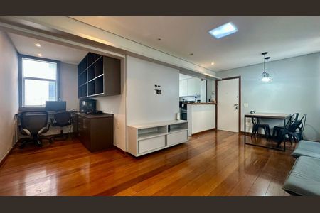 Apartamento à venda com 2 quartos, 80m² em São Pedro, Belo Horizonte