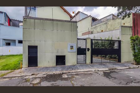 Casa de condomínio à venda com 100m², 3 quartos e 2 vagas Casa de condomínio à venda com 100m², 3 quartos e 2 vagasFachada 1