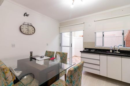 Casa de condomínio à venda com 100m², 3 quartos e 2 vagas Casa de condomínio à venda com 100m², 3 quartos e 2 vagasCozinha e Sala de Jantar