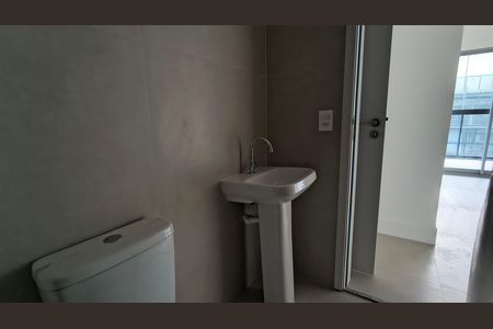 Apartamento para alugar com 148m², 2 quartos e 1 vaga Apartamento para alugar com 148m², 2 quartos e 1 vagaBanheiro da Suíte