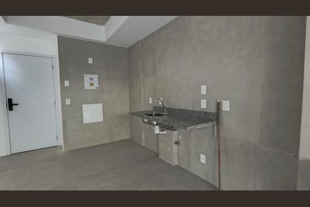 Apartamento para alugar com 148m², 2 quartos e 1 vaga Apartamento para alugar com 148m², 2 quartos e 1 vagaCozinha e Área de Serviço