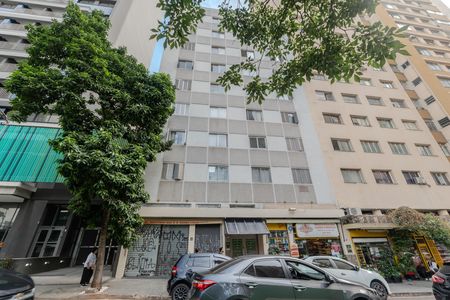 Apartamento para alugar com 66m², 2 quartos e sem vaga Apartamento para alugar com 66m², 2 quartos e sem vagaFachada