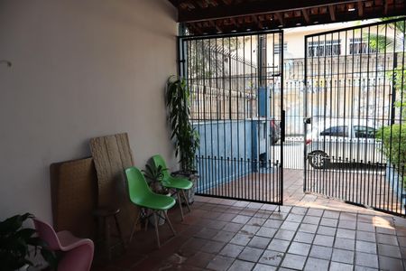 Casa à venda com 110m², 4 quartos e 2 vagasÁrea externa