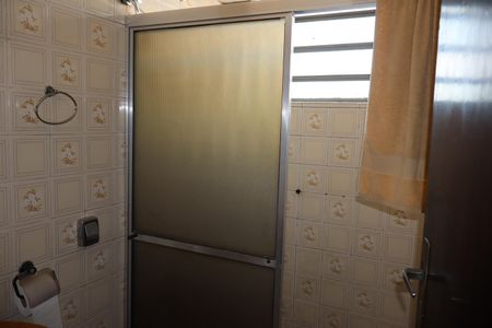 Casa à venda com 110m², 4 quartos e 2 vagasBanheiro superior