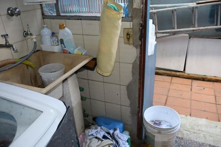 Casa à venda com 110m², 4 quartos e 2 vagasÁrea de serviço