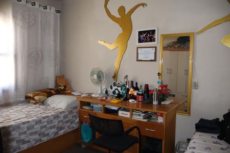Casa à venda com 110m², 4 quartos e 2 vagasQuarto 3