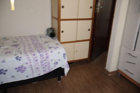 Casa à venda com 110m², 4 quartos e 2 vagasQuarto 3