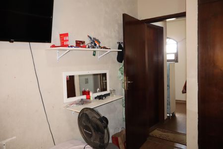 Casa à venda com 110m², 4 quartos e 2 vagasQuarto 2