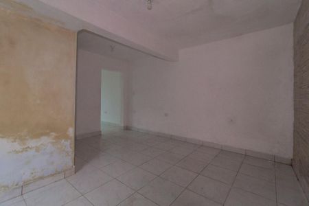 Casa para alugar com 50m², 2 quartos e 1 vaga Casa para alugar com 50m², 2 quartos e 1 vagaSala
