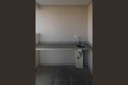 Apartamento para alugar com 58m², 2 quartos e 1 vagaVaranda