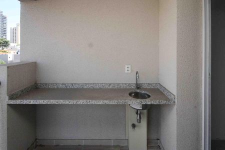 Apartamento para alugar com 58m², 2 quartos e 1 vagaVaranda