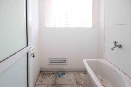 Apartamento para alugar com 58m², 2 quartos e 1 vaga Apartamento para alugar com 58m², 2 quartos e 1 vagaÁrea de Serviço