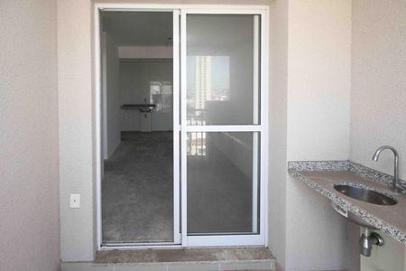 Apartamento para alugar com 58m², 2 quartos e 1 vagaVaranda