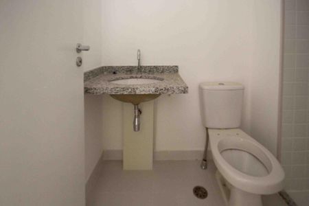 Apartamento para alugar com 58m², 2 quartos e 1 vagaBanheiro da Social