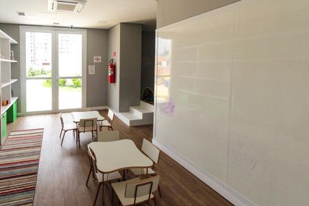 Apartamento para alugar com 58m², 2 quartos e 1 vaga