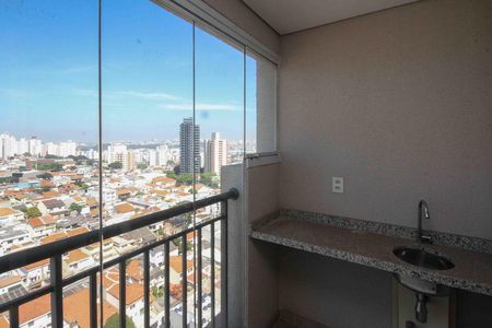 Apartamento para alugar com 58m², 2 quartos e 1 vaga Apartamento para alugar com 58m², 2 quartos e 1 vagaVaranda