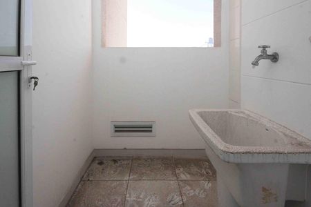 Apartamento para alugar com 58m², 2 quartos e 1 vagaÀrea de Serviço
