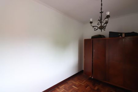 Casa para alugar com 670m², 5 quartos e 6 vagasQuarto 6