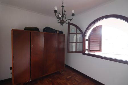 Casa para alugar com 670m², 5 quartos e 6 vagasQuarto 6