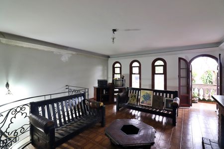 Casa para alugar com 670m², 5 quartos e 6 vagasSala 2