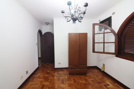 Casa para alugar com 670m², 5 quartos e 6 vagasQuarto 2 - Suíte