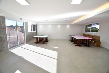 Casa de condomínio à venda com 101m², 3 quartos e 2 vagasÁrea comum - Salão de festas