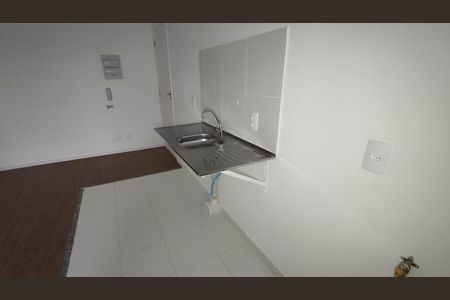 Área de serviço de apartamento para alugar com 2 quartos, 52m² em Vila Varela, Poá