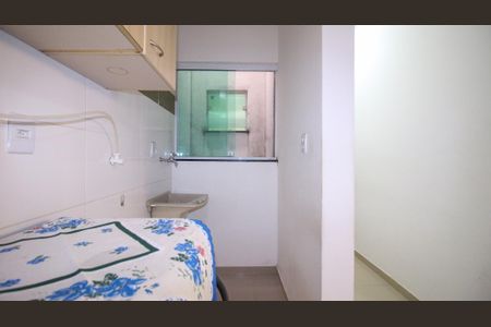 Apartamento para alugar com 42m², 2 quartos e sem vaga