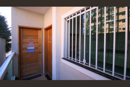 Apartamento para alugar com 42m², 2 quartos e sem vaga