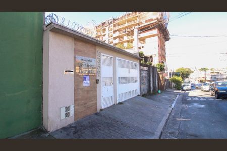 Apartamento para alugar com 42m², 2 quartos e sem vaga