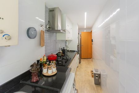Apartamento à venda com 85m², 3 quartos e 2 vagasCozinha e Área de Serviço